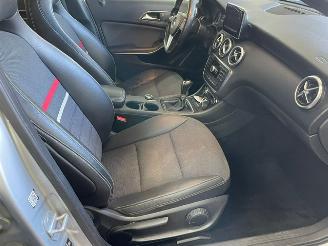 Mercedes A-klasse 180 CDI NAVI CAMERA BI XENON PDC picture 10