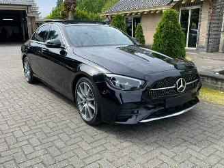 Mercedes E-klasse 200 d AMG LINE PANORAMADAK CAMERA NAVI LED picture 4