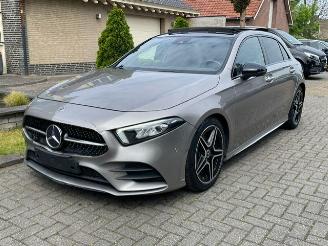 Vaurioauto  passenger cars Mercedes A-klasse 180 d AMG LINE PANORAMADAK NAVI CAMERA LED 2020/2