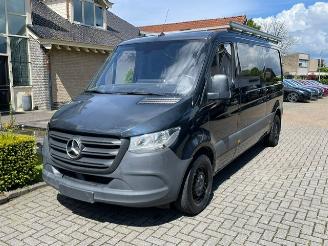 skadebil bedrijf Mercedes Sprinter 315 CDI LANG AUT CAMERA KLIMA 2022/10