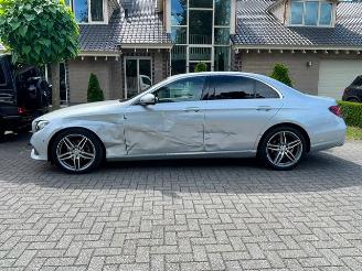 Mercedes E-klasse 200 d AVANTGARDE WIDESCREEN NAVI CAMERA LED picture 5