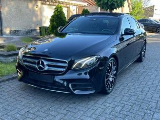 krockskadad bil auto Mercedes E-klasse 220 d AMG LINE PANO NAVI CAMERA LED 2016/10