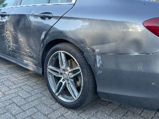 Mercedes E-klasse 200 d AMG LINE PANORAMADAK CAMERA NAVI LED picture 18