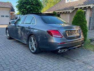 Mercedes E-klasse 200 d AMG LINE PANORAMADAK CAMERA NAVI LED picture 3