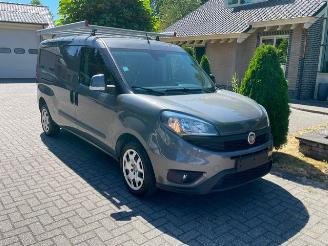 krockskadad bil auto Fiat Doblo 1.4 CNG L2H1 MAXI CAMERA NAVI PDC 2021/1