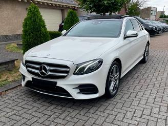 krockskadad bil auto Mercedes E-klasse 220 d AMG LINE PANO NAVI CAMERA LED 2016/4