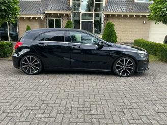 Mercedes A-klasse 200 AMG LINE NAVI PDC picture 5