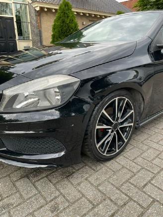 Mercedes A-klasse 200 AMG LINE NAVI PDC picture 11