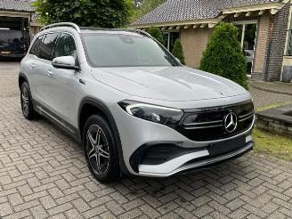 skadebil auto Mercedes EQB 300 4MATIC PANO LED NAVI CAMERA 2022/9