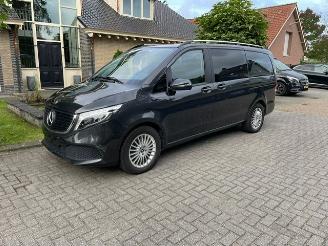 Mercedes  EQV 300 LANG NAVI LED CAMERA 5 SITZ picture 4