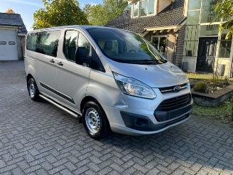 damaged passenger cars Ford Tourneo Custom 2.0 TDCI EURO 6 9 SITZE 2017/6