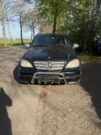 Vrakbiler auto Mercedes ML ML 270 CDI 2000/11