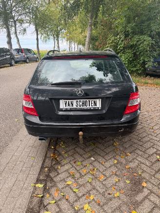 Mercedes C-klasse C 220 CDI picture 2