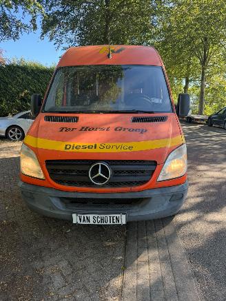 krockskadad bil bedrijf Mercedes Sprinter SPRINTER 310 CDI 2011/2