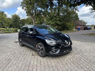 Damaged car Renault Grand-scenic 1.3 TCE AUTOMAAT BOSE PANO NAVI CLIMA CAMERA TREKHAAK B.J 2019 2018/2