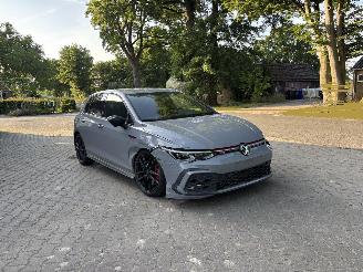 krockskadad bil auto Volkswagen Golf 8 GTI 245 PK AUTOMAAT NAVI CLIMA CAMERA LED B.J 2023 2023/5
