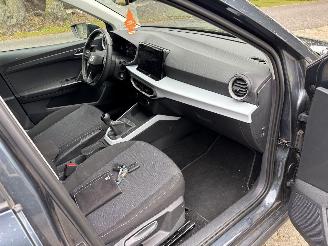 Seat Arona TSI STYLE 110 PK NAVI CLIMA CAMERA CRUISE B.J 02-2024 picture 9