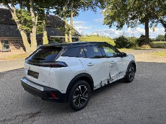Peugeot 2008 GT LINE AUTOMAAT NAVI CLIMA CAMERA LED CRUISE B.J 2022 picture 2