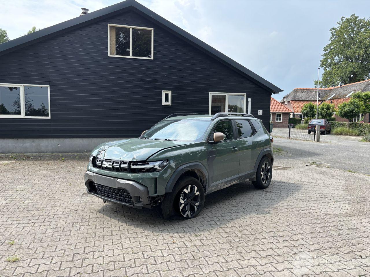 Dacia Duster HYBRIDE AUTOMAAT NAVI CLIMA CAMERA LED B.J 12-2024