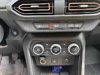Dacia Sandero STEPWAY FACELIFT EXTREEM CLIMA CAMERA LED PDC CRUISE B.J 2024 picture 13