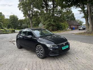 krockskadad bil auto Volkswagen Golf 8 PANORAMADAK 1.5 STYLE 130 PK NAVI CLIMA VIRT DASH 18 INCH B.J 2023 2023/4