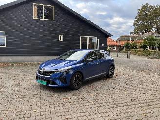 skadebil auto Renault Clio FACELIFT V TECHNO SPORT NAVI CLIMA CAMERA VIRT DASH PDC LED B.J 2025 2025/5