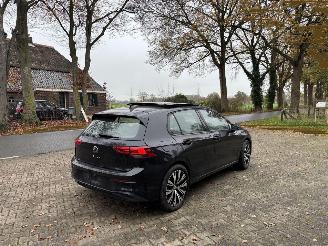 Volkswagen Golf 8 PANORAMADAK 1.5 STYLE 130 PK NAVI CLIMA VIRT DASH 18 INCH B.J 2023 picture 2