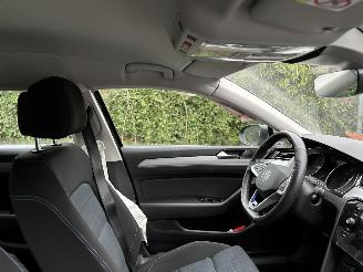 Volkswagen Passat GTE 1.4 PLUG IN DSG NAVI CLIMA CAMERA LED CRUISE B>J 2022 picture 12