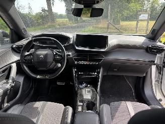Peugeot 2008 GT LINE AUTOMAAT 130 PK NAVI CLIMA CAMERA LED CRUISE B.J 2022 picture 7