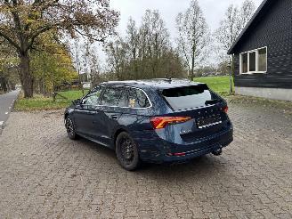 Skoda Octavia AUTOMAAT STYLE NAVi CLIMA CAMERA LED B.J 12-2024 picture 2