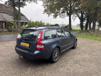 Volvo V-50 1.8 EDITION 125 PK AIRCO TREKHAAK B.J 09-2005 GEEN SCHADE picture 4