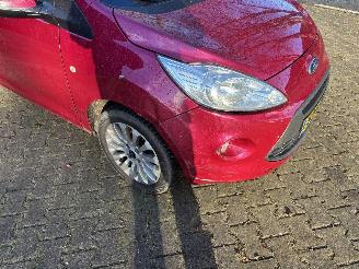 Ford Ka 1.2 TITANIUM AIRCO STUURBEKR ELEC PAKKET LMV B.J 05-2011 plaatschade picture 8