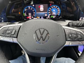 Volkswagen Golf 1.4 GTE PLUG IN 204 PK AUTOMAAT NAVI CLIMA CAMERA LED VIRT DASH B.J 12-2023 picture 10