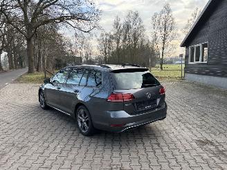 Volkswagen Golf TSI 115 PK NAVI CLIMA CAMERA CRUISE B.J 2020 SCHROEFSCHADE picture 4