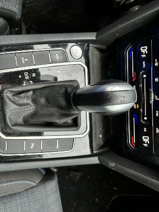 Volkswagen Passat VARIANT GTE 1.4 PLUG IN DSG NAVI CLIMA CAMERA LED CRUISE B>J 2022 picture 16