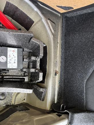 Skoda Scala 1.5 AUTOMAAT PANO 150 PK MONTE CARLO NAVI CLIMA LED B.J 12-2022 picture 18