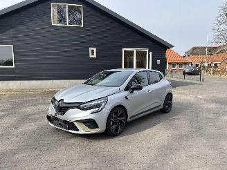 skadebil auto Renault Clio 1.6 SPORT E-TECH HYBRIDE 145 AUTOMAAT NAVI CLIMA CAMERA LED B.J 2023 12 DKM 2024/3