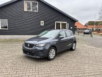 Schadeauto Seat Arona STYLE 110 PK NAVI CLIMA CAMERA PDC LED FACELIFT B.J 2024 2024/1