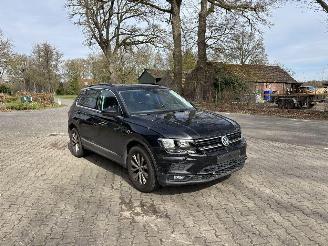 Volkswagen Tiguan AUTOMAAT PANO LEER NAVI CLIMA CAMERA B.J 2019 picture 3