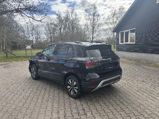 Volkswagen T-Cross AUTOMAAT NAVI CLIMA CAMERA B.J 12-2024 FACELIFT picture 4