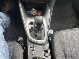 Toyota Yaris MAZDA 2 HYBRIDE AUTOMAAT CLIMA CAMERA  B.J 07-2024 picture 11
