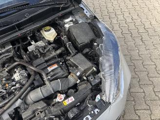 Mazda 2 AUTOMAAT HYBRIDE CLIMA CAMERA B.J 2024. 17 dkm picture 17