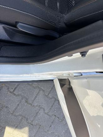 Dacia Sandero STEPWAY TCE EDITION AIRCO CAMERA LED PDC B.J 04-2025 PLAATSCHADE NIEUW picture 18