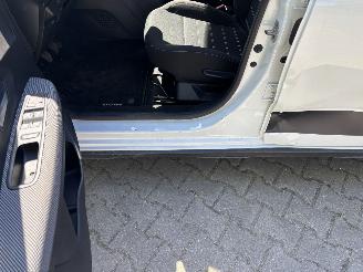 Dacia Sandero STEPWAY TCE EDITION AIRCO CAMERA LED PDC B.J 04-2025 PLAATSCHADE NIEUW picture 17
