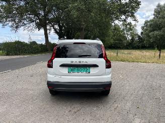 Dacia Jogger EXTREEM 110 PK NAVI CLIMA CAMERA 5 P B.J 06-2024 picture 6