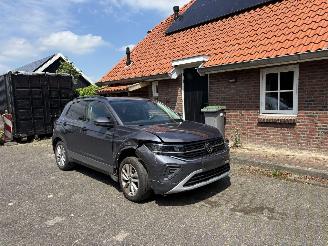 Volkswagen T-Cross TSI 116 PK AUTOMAAT NAVI CLIMA CAMERA LED B.J 06-2024 FACELIFT picture 15