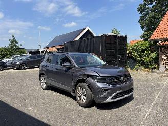 Volkswagen T-Cross TSI 116 PK AUTOMAAT NAVI CLIMA CAMERA LED B.J 06-2024 FACELIFT picture 3