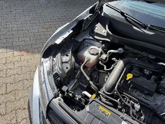 Volkswagen T-Cross 110 PK AUTOMAAT NAVI CLIMA CAMERA VIRT DASH B.J 09-2023 picture 17