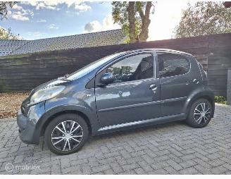 Unfallwagen Citroën  1.0 12 V 5-drs Stuurbekr elec pakket B.J 2005 APK verlopen 2005/8