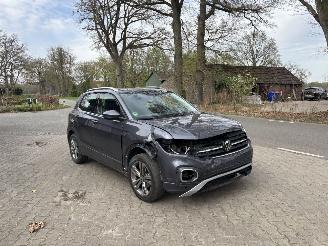 Volkswagen T-Cross 110 PK STYLE NAVI CLIMA CAMERA VIRT DASH B.J 09-2022 PLAATSCHADE picture 4